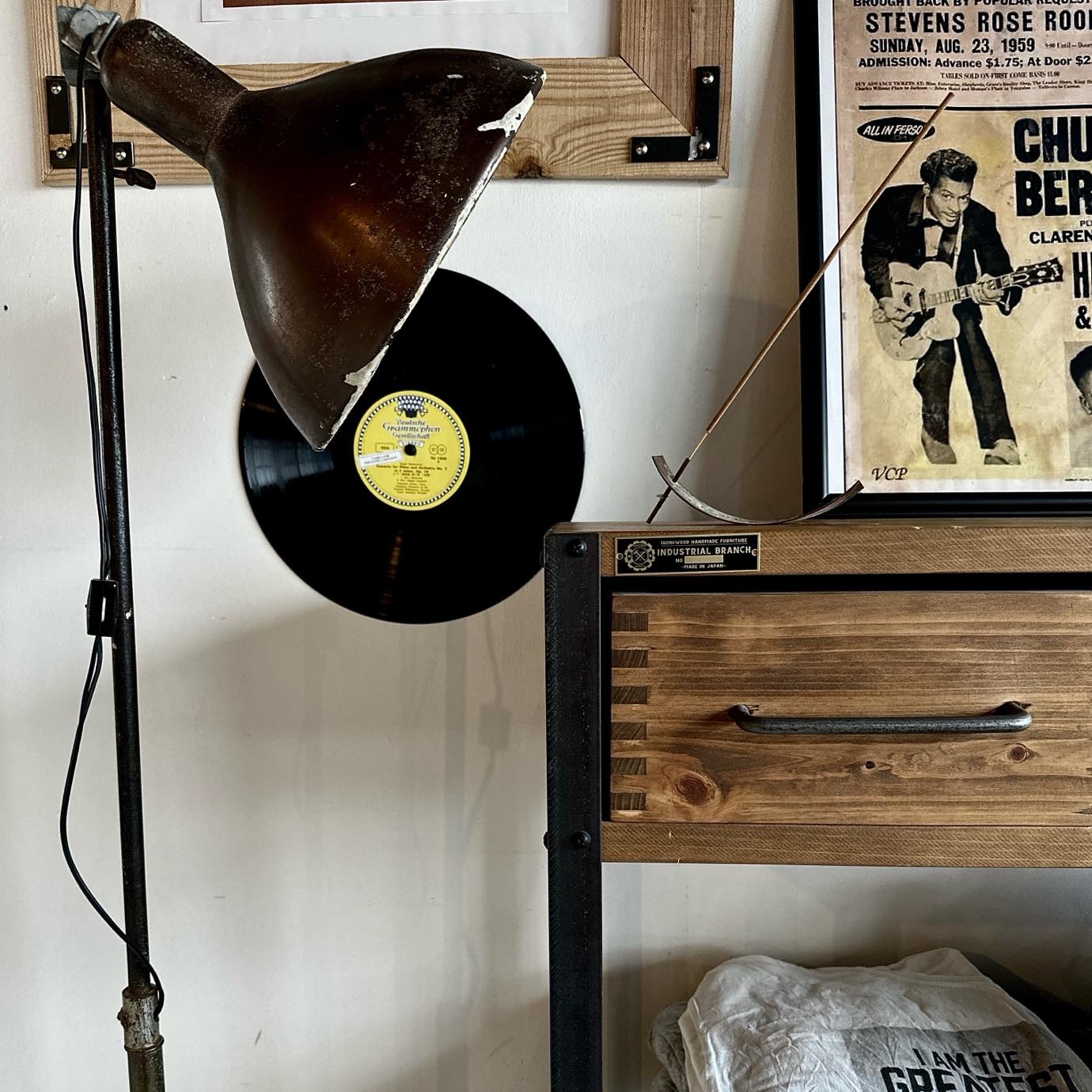 大阪のおしゃれな家具屋 オーダー家具・アイアン家具ならINDUSTRIALBRANCH® 商品画像