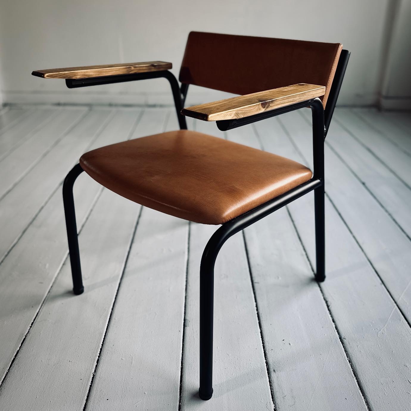 大阪のおしゃれな家具屋 オーダー家具・アイアン家具ならINDUSTRIALBRANCH® 商品画像