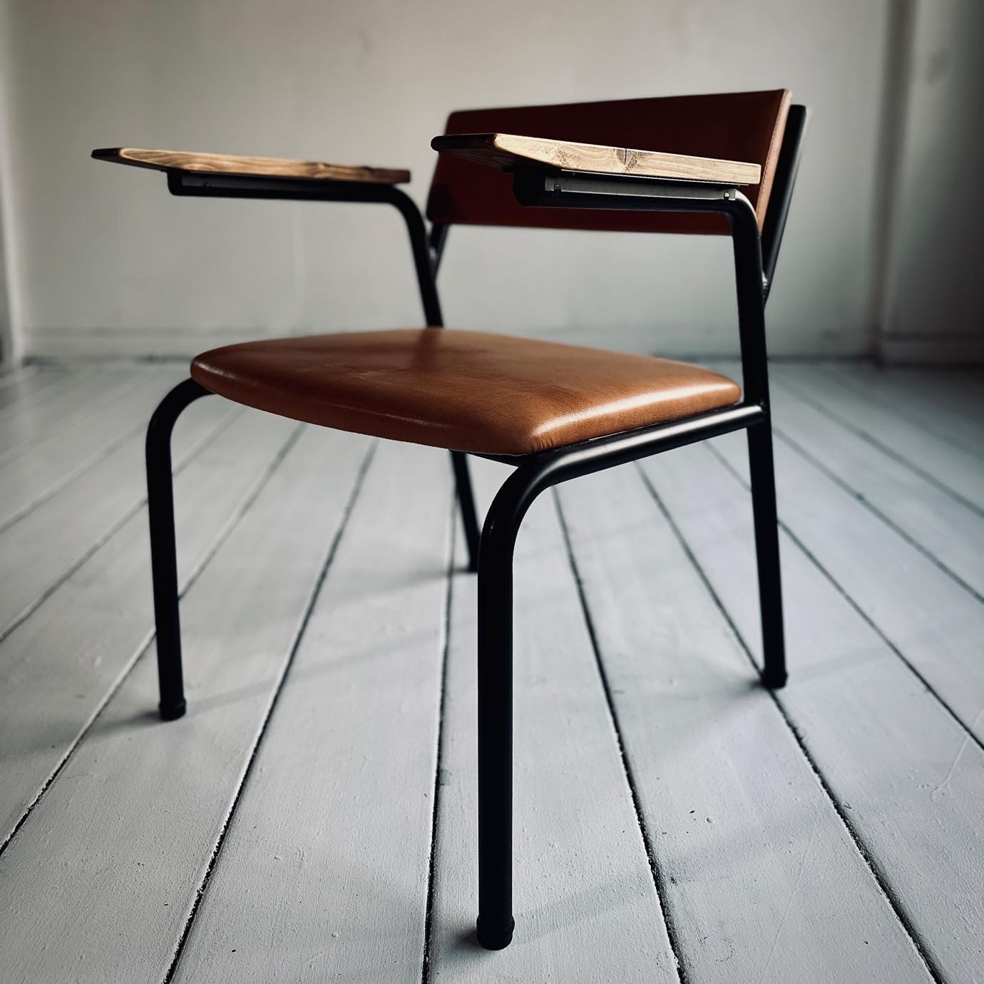 大阪のおしゃれな家具屋 オーダー家具・アイアン家具ならINDUSTRIALBRANCH® 商品画像